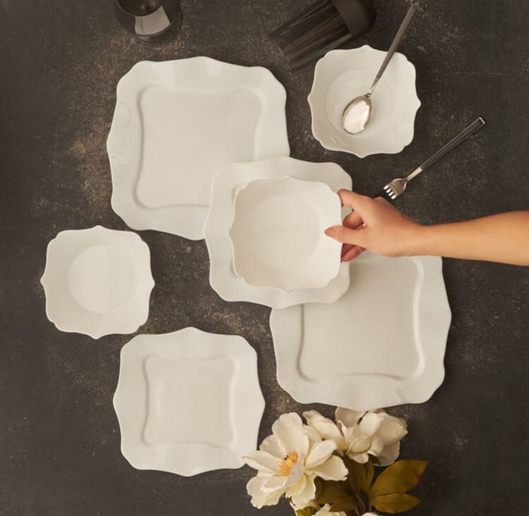 ست ظروف غذاخوری