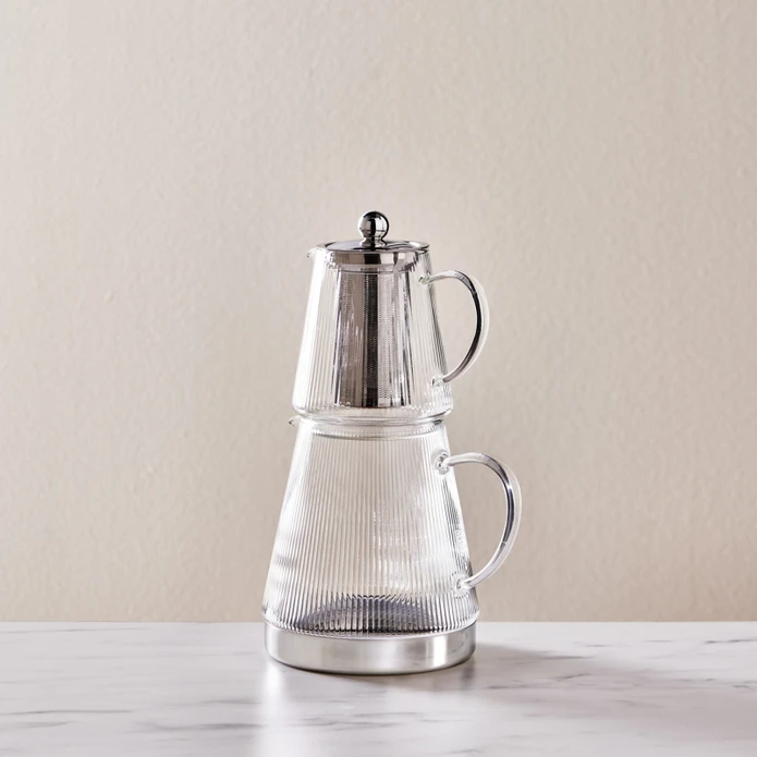 000001000157700001-560