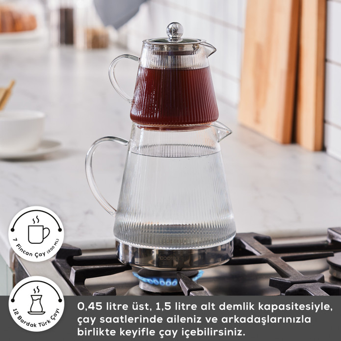 000001000157700001-563