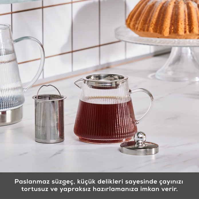 000001000157700001-565