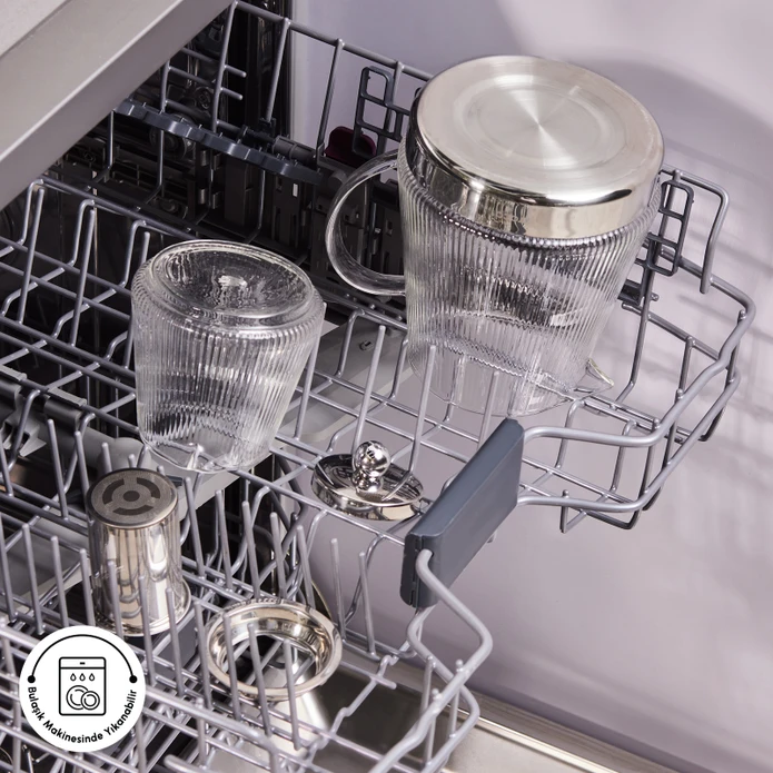 000001000157700001-568